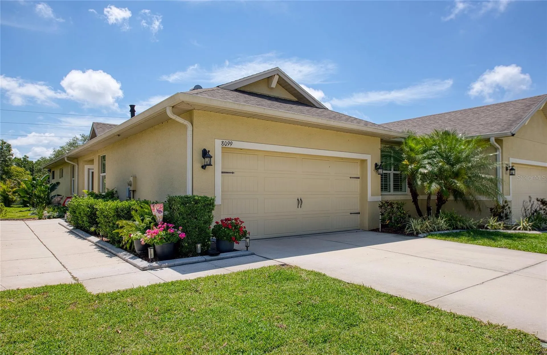 8099 Pine Crest Street Seminole FL 33777