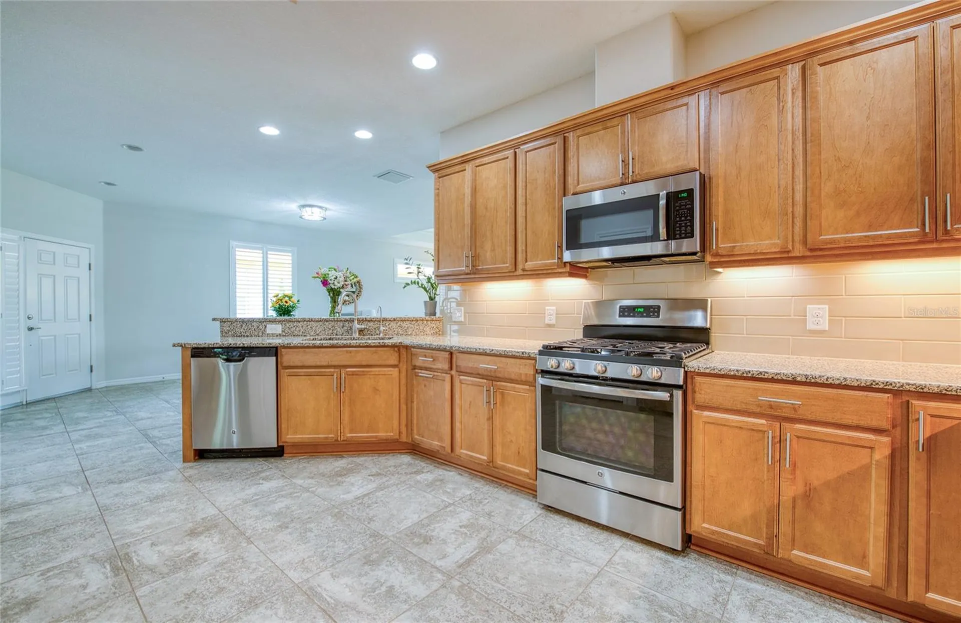 8099 Pine Crest Street Seminole FL 33777