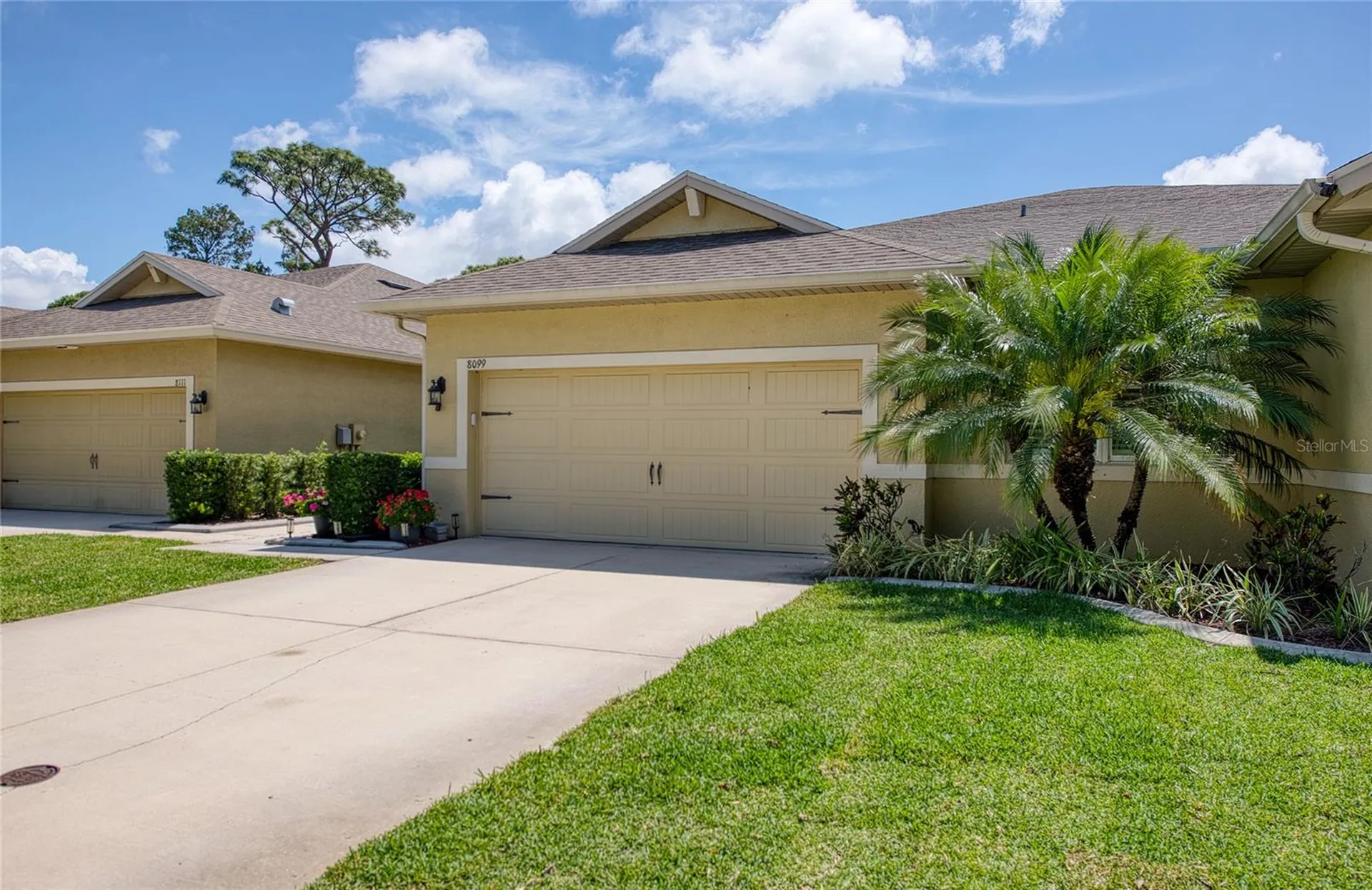 8099 Pine Crest Street Seminole FL 33777