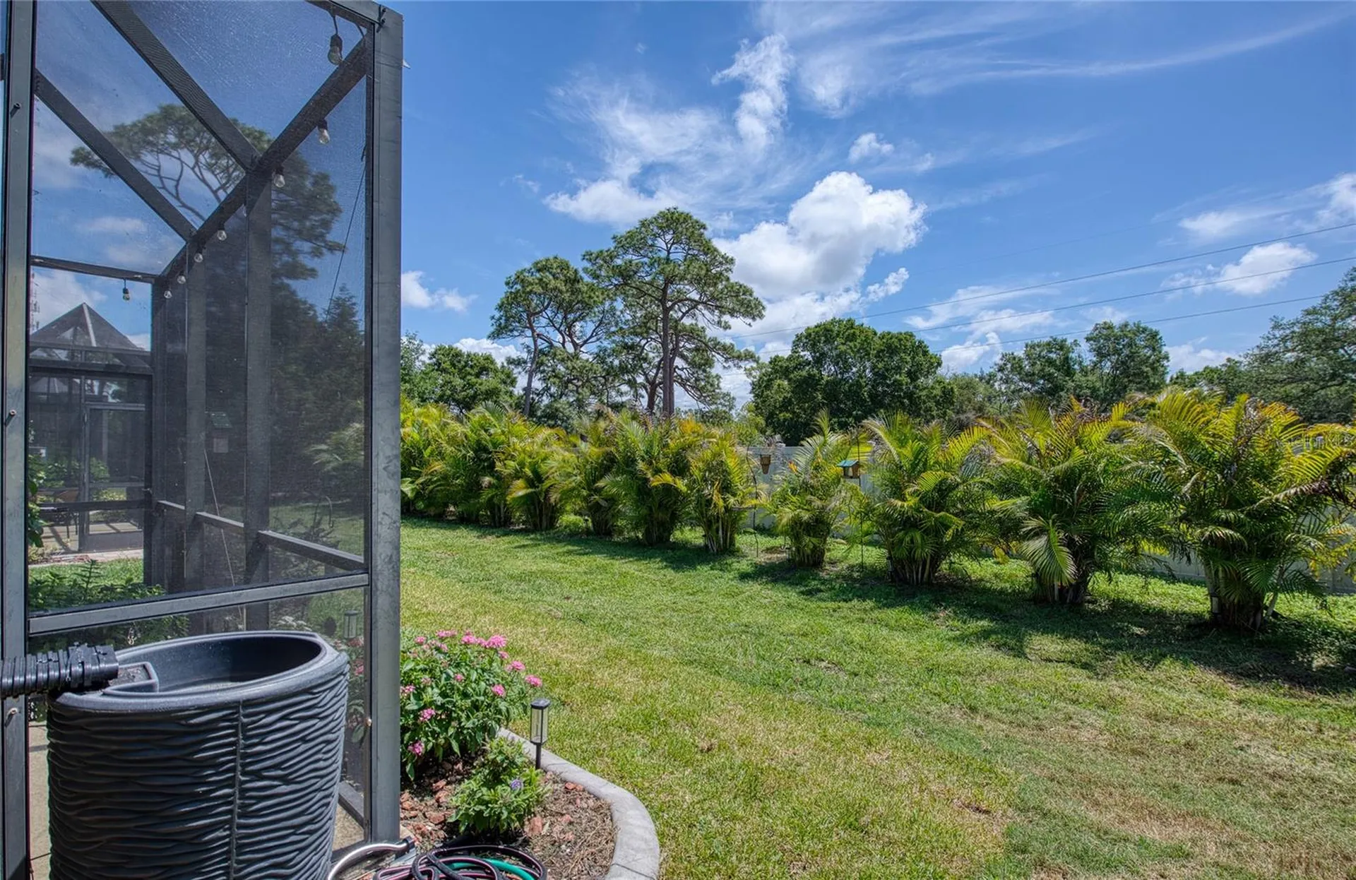 8099 Pine Crest Street Seminole FL 33777