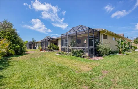 8099 Pine Crest Street Seminole FL 33777