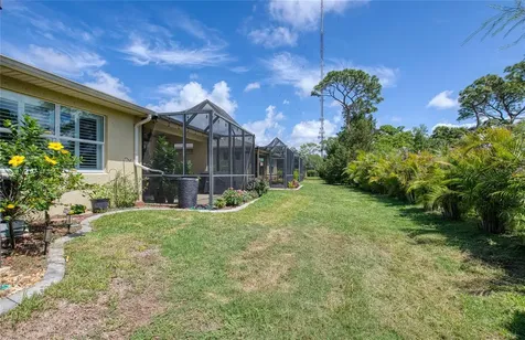 8099 Pine Crest Street Seminole FL 33777