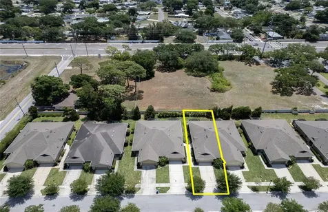 8099 Pine Crest Street Seminole FL 33777