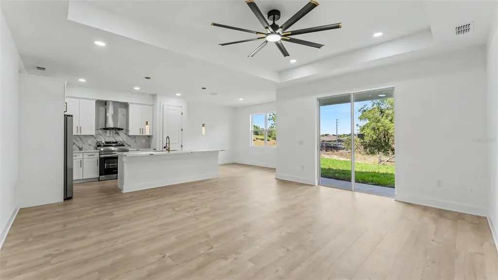 1477 Holly Hill Road Davenport FL 33837