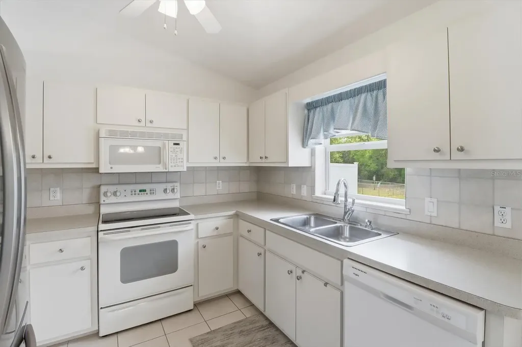 1322 S Brookfield Drive Lecanto FL 34461