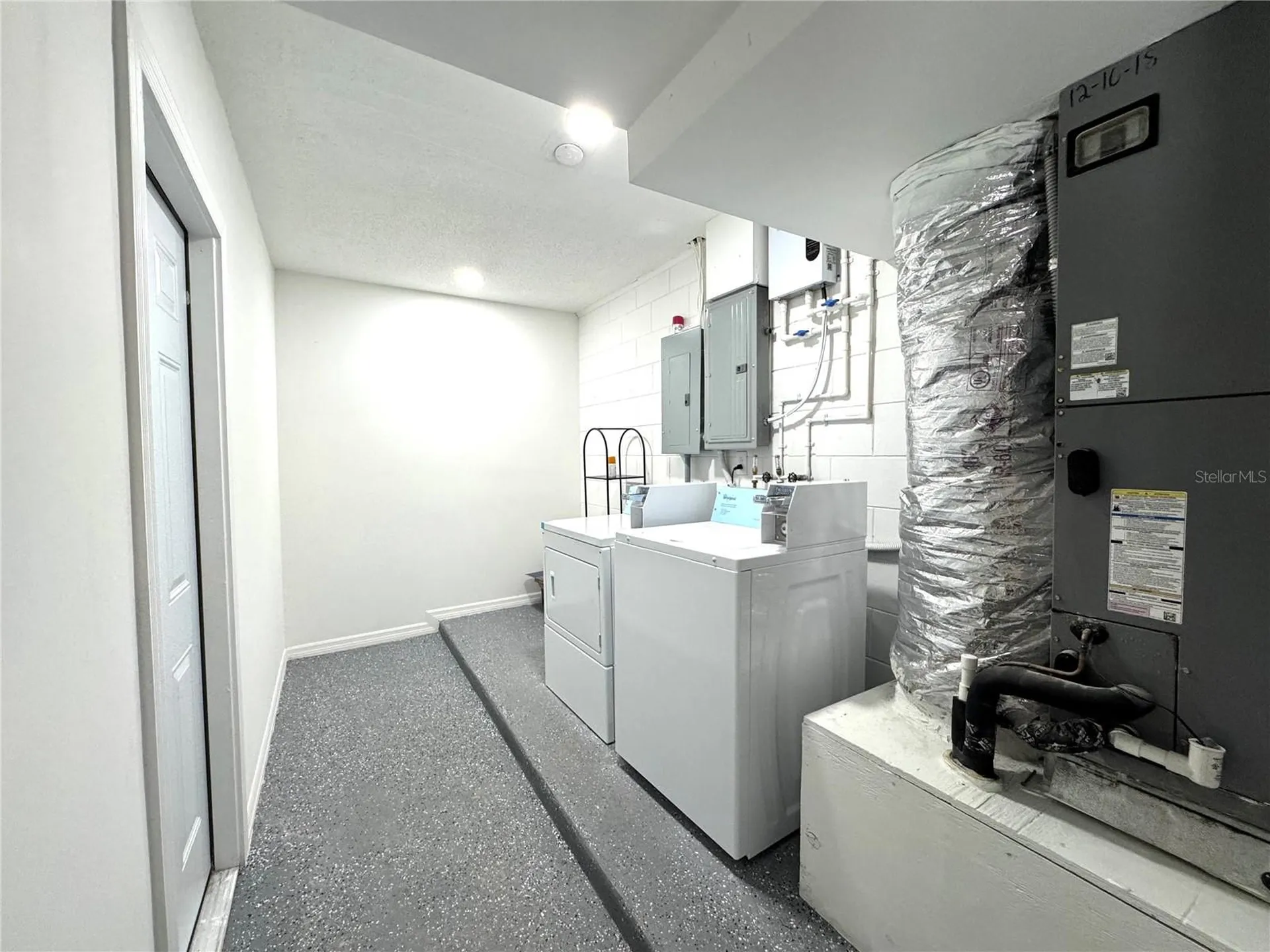 4895 E Wind Street Orlando FL 32812