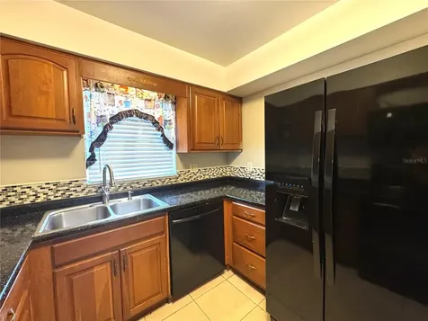 4895 E Wind Street Orlando FL 32812