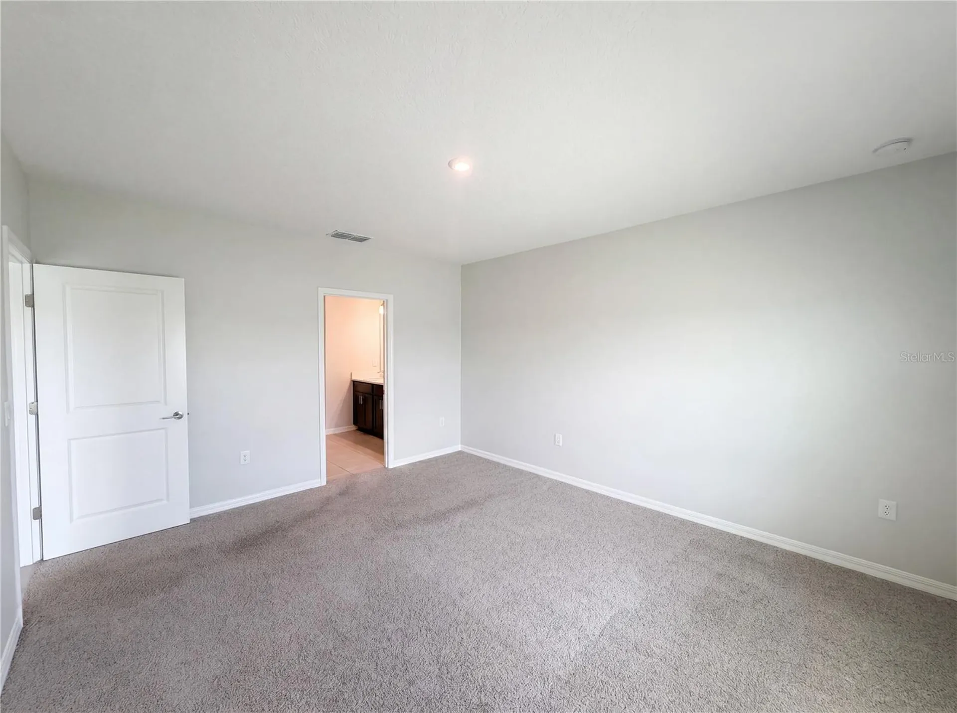 221 Aquamarine Lane Kissimmee FL 34758