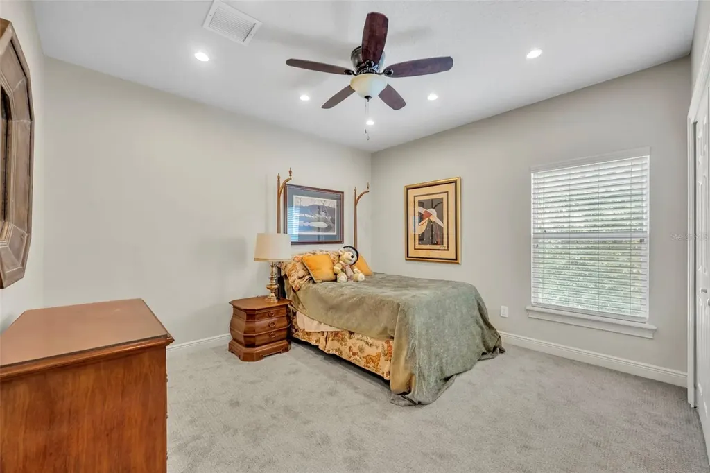 1031 Guernsey Street Orlando FL 32804