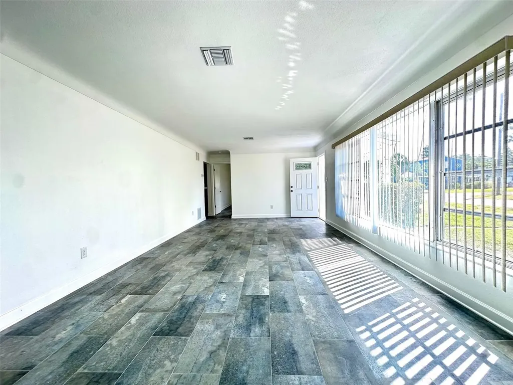 10 158th Avenue Redington Beach FL 33708