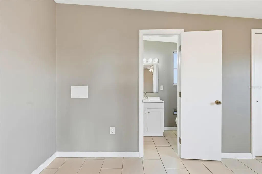 363 Glen Oak Road Venice FL 34293