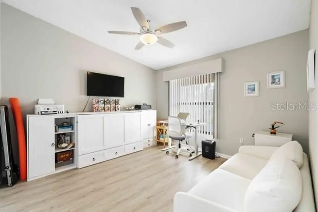 4482 Weybridge Sarasota FL 34235