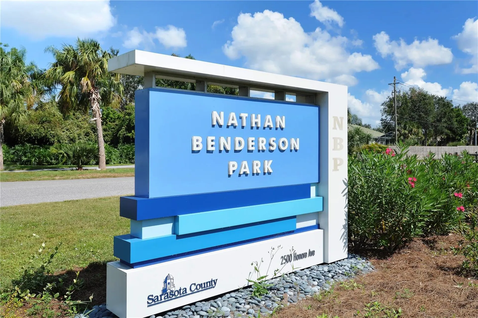 4482 Weybridge Sarasota FL 34235