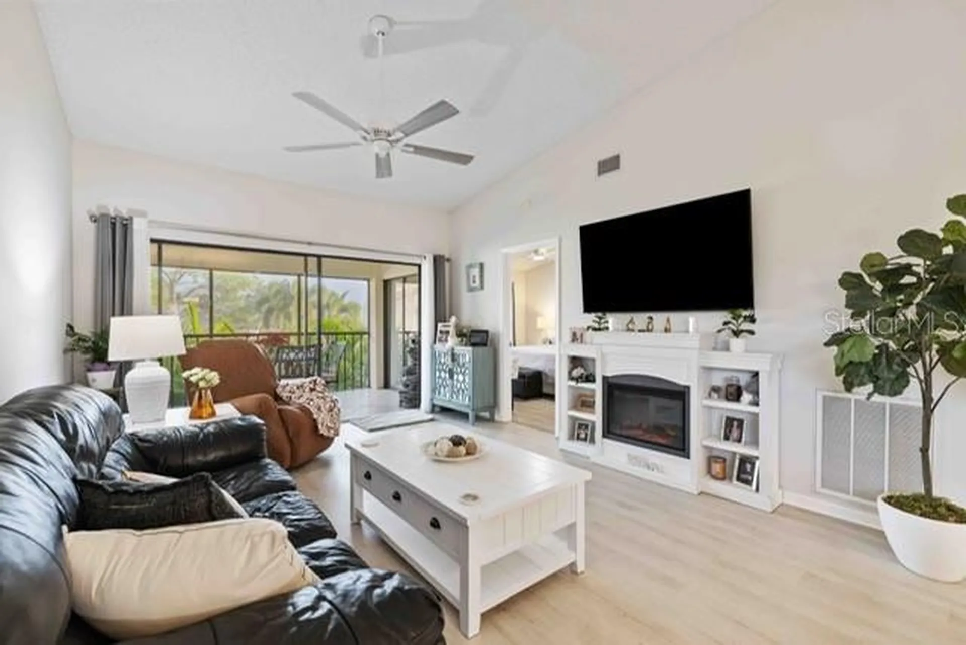 4482 Weybridge Sarasota FL 34235