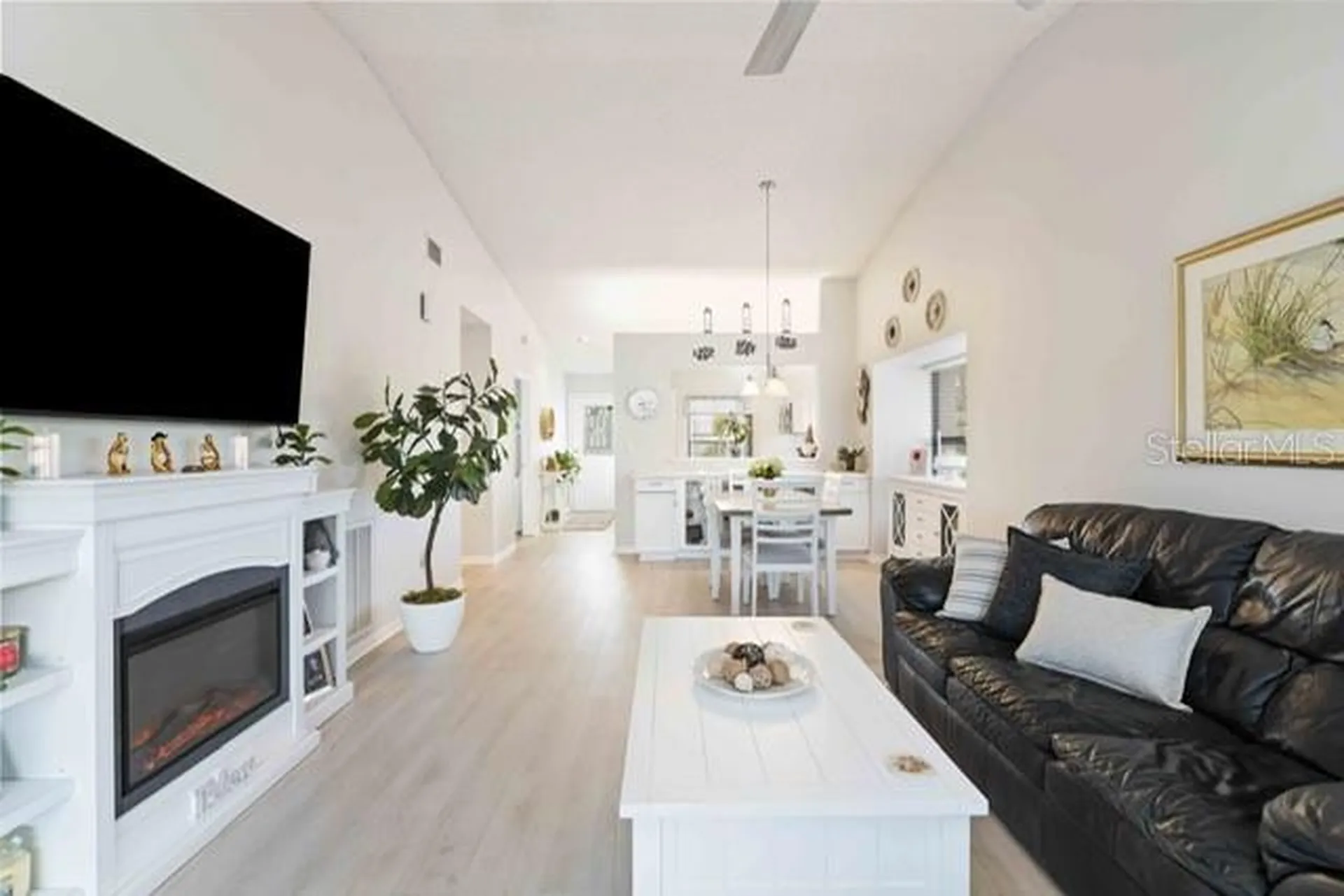 4482 Weybridge Sarasota FL 34235