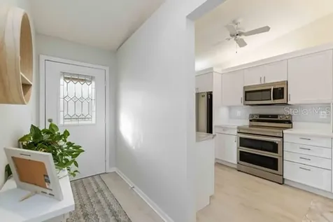 4482 Weybridge Sarasota FL 34235