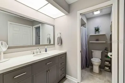 4482 Weybridge Sarasota FL 34235