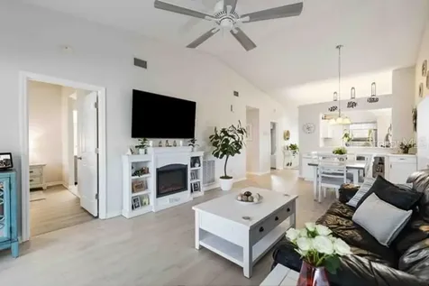 4482 Weybridge Sarasota FL 34235
