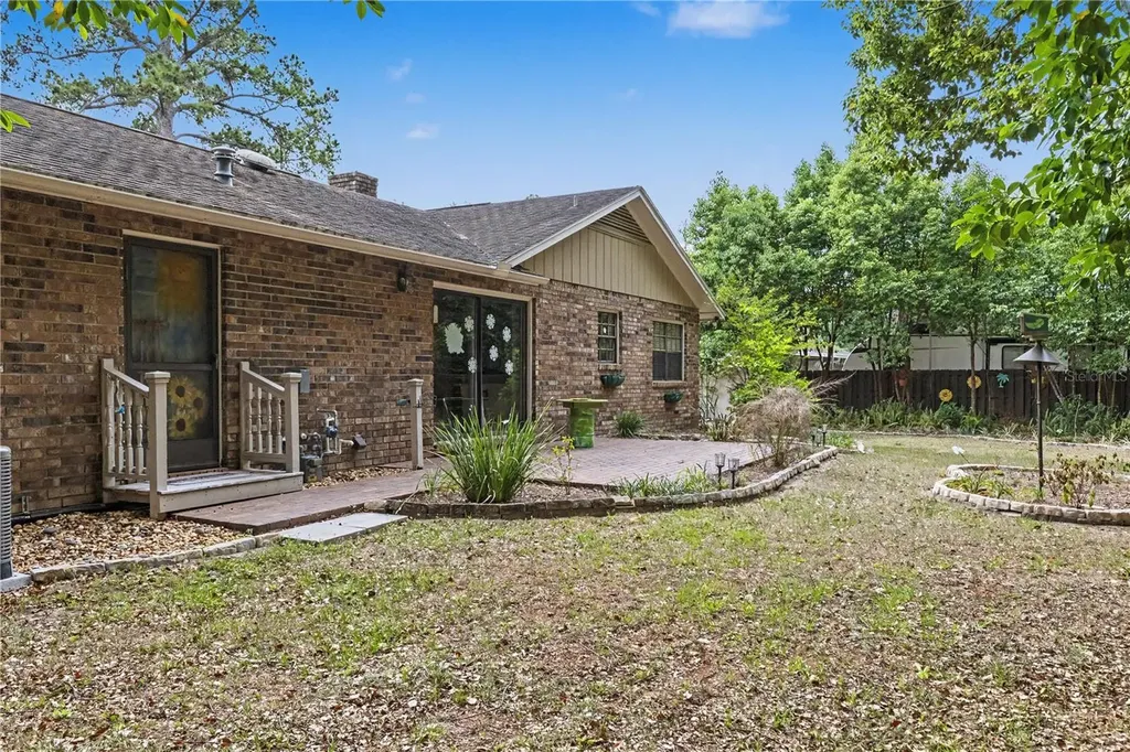 536 NE 40th Avenue Ocala FL 34470