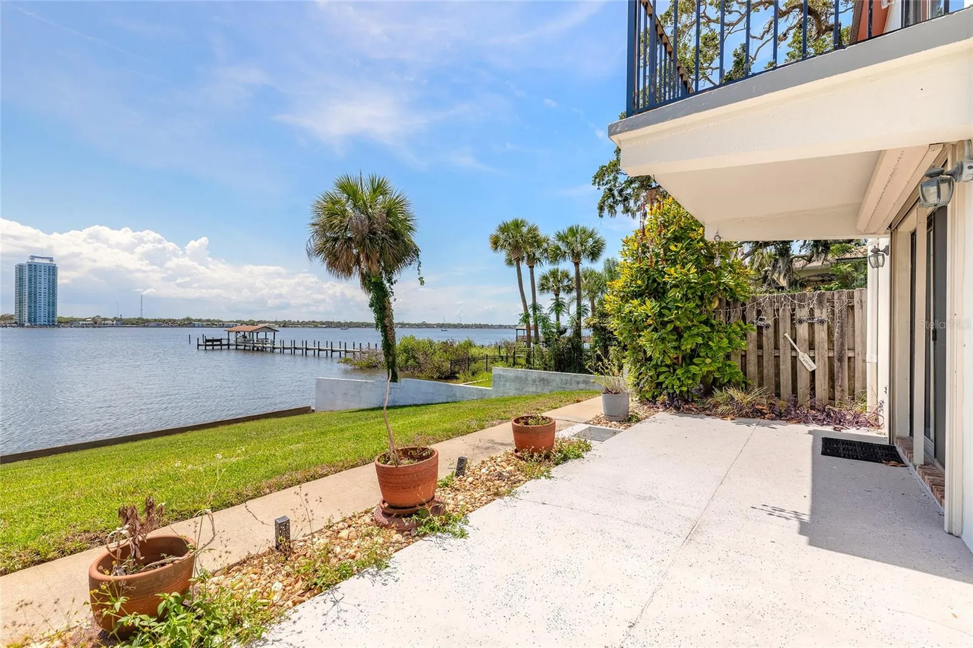 625 N Halifax Avenue Daytona Beach FL 32118