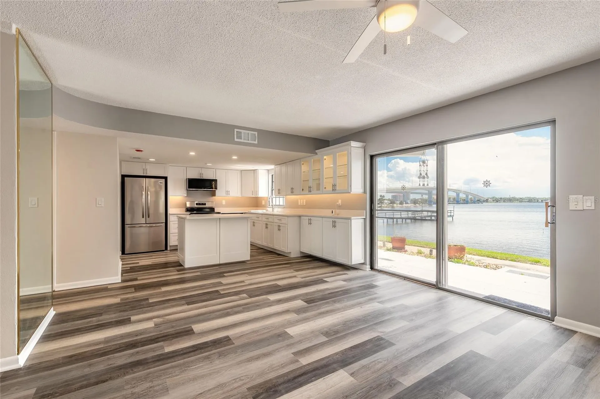 625 N Halifax Avenue Daytona Beach FL 32118
