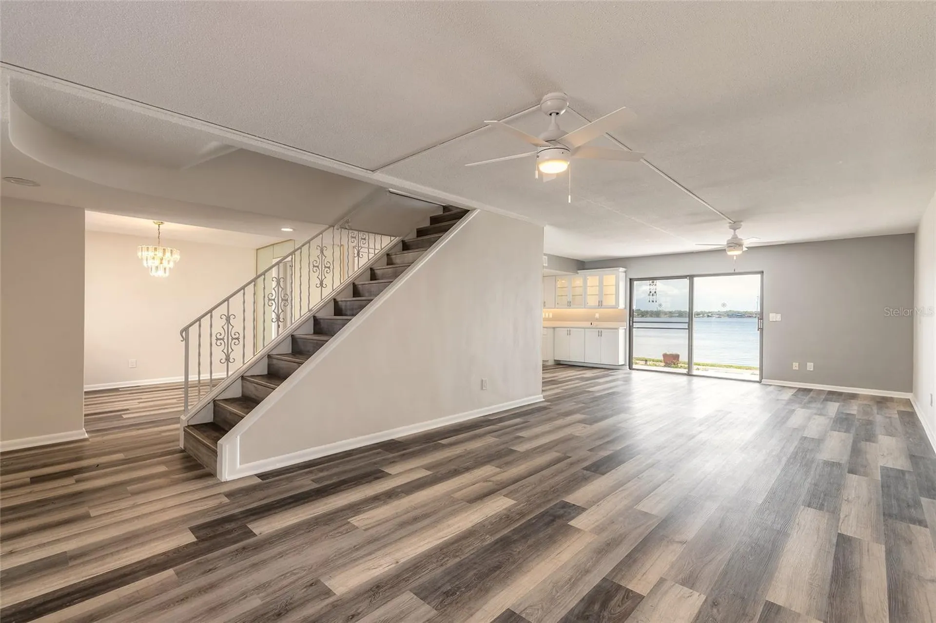 625 N Halifax Avenue Daytona Beach FL 32118