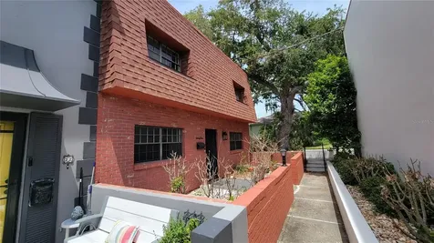 625 N Halifax Avenue Daytona Beach FL 32118