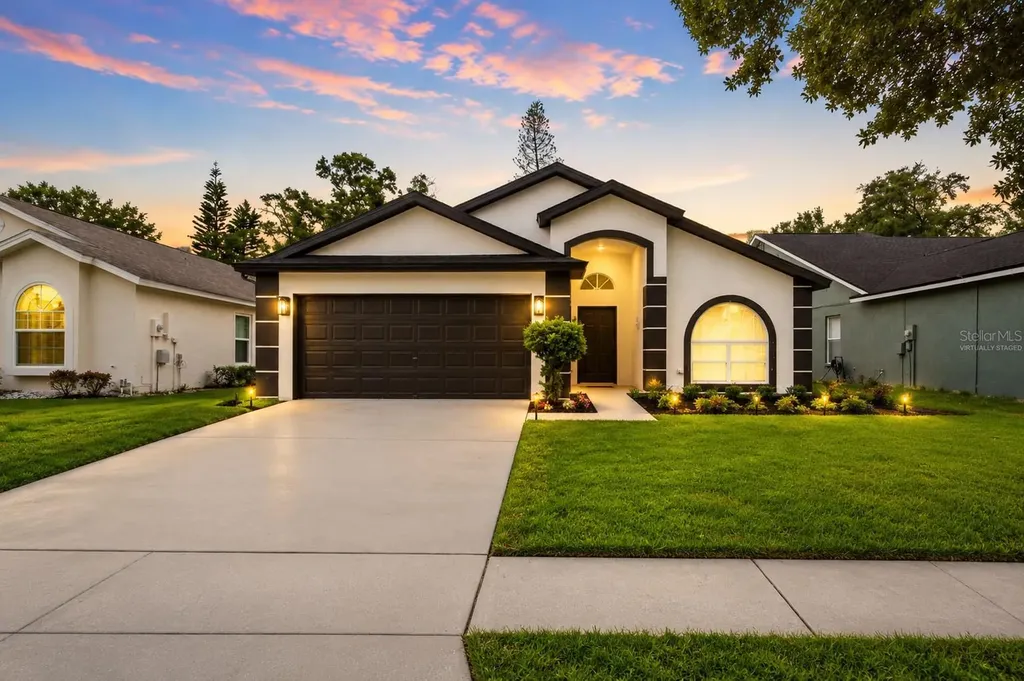 6808 Yardley Oaks Court Tampa FL 33625
