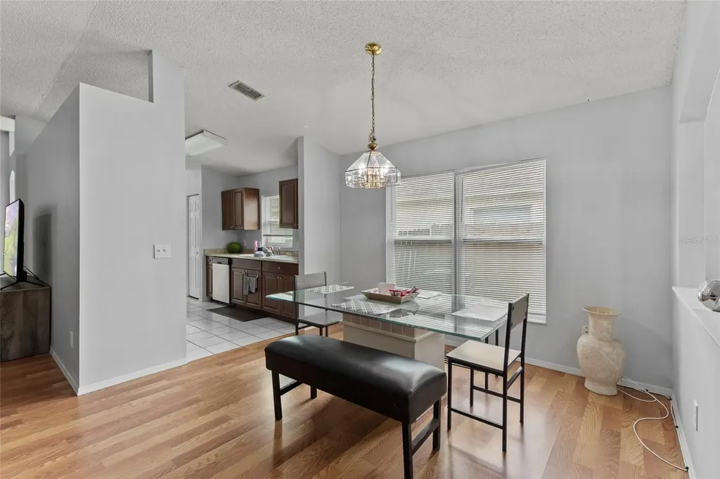 6808 Yardley Oaks Court Tampa FL 33625