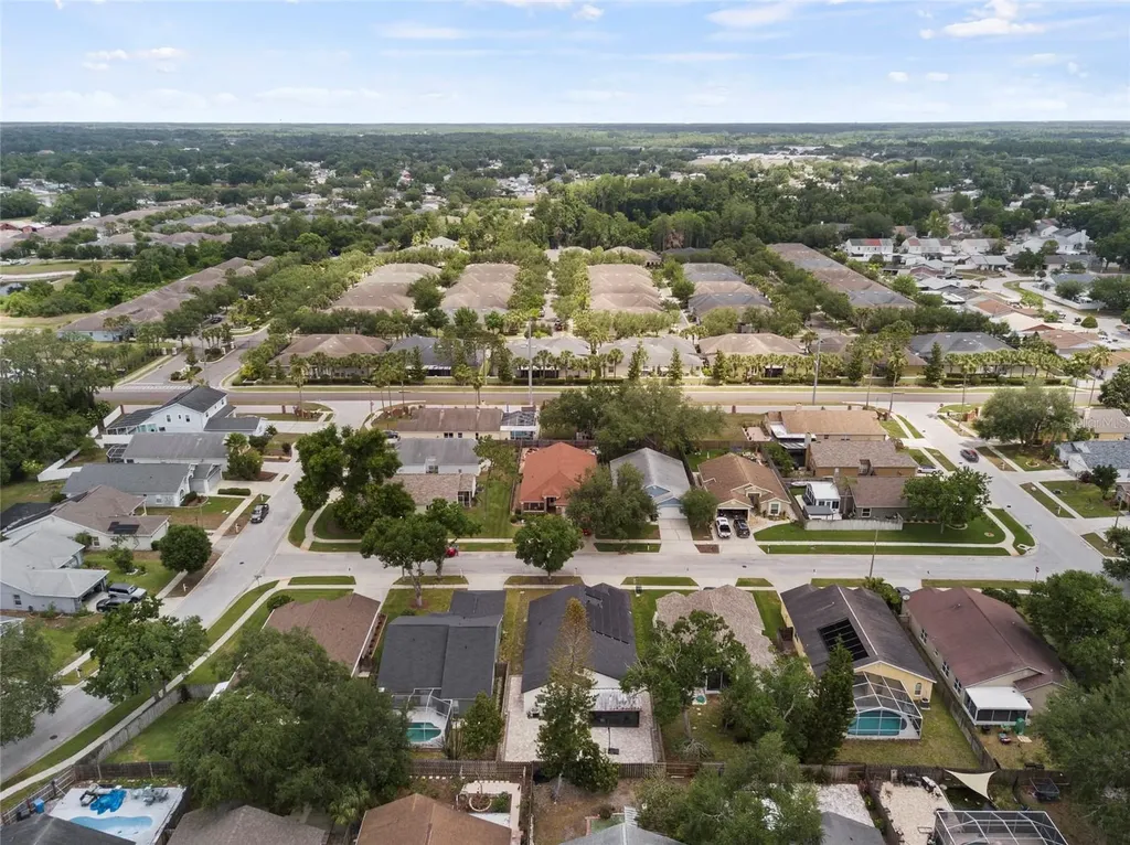 6808 Yardley Oaks Court Tampa FL 33625