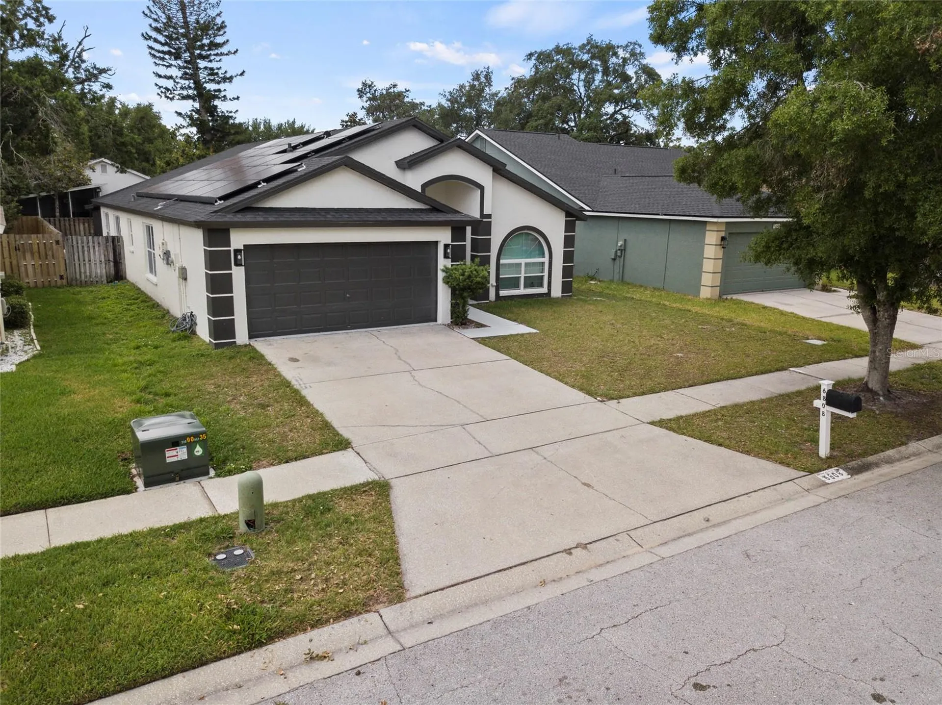 6808 Yardley Oaks Court Tampa FL 33625