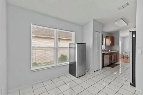 6808 Yardley Oaks Court Tampa FL 33625