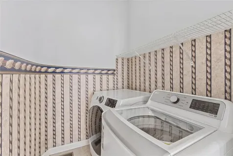 6808 Yardley Oaks Court Tampa FL 33625