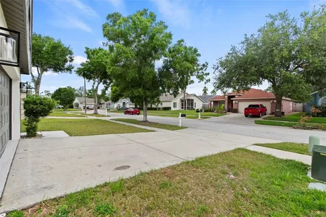 6808 Yardley Oaks Court Tampa FL 33625