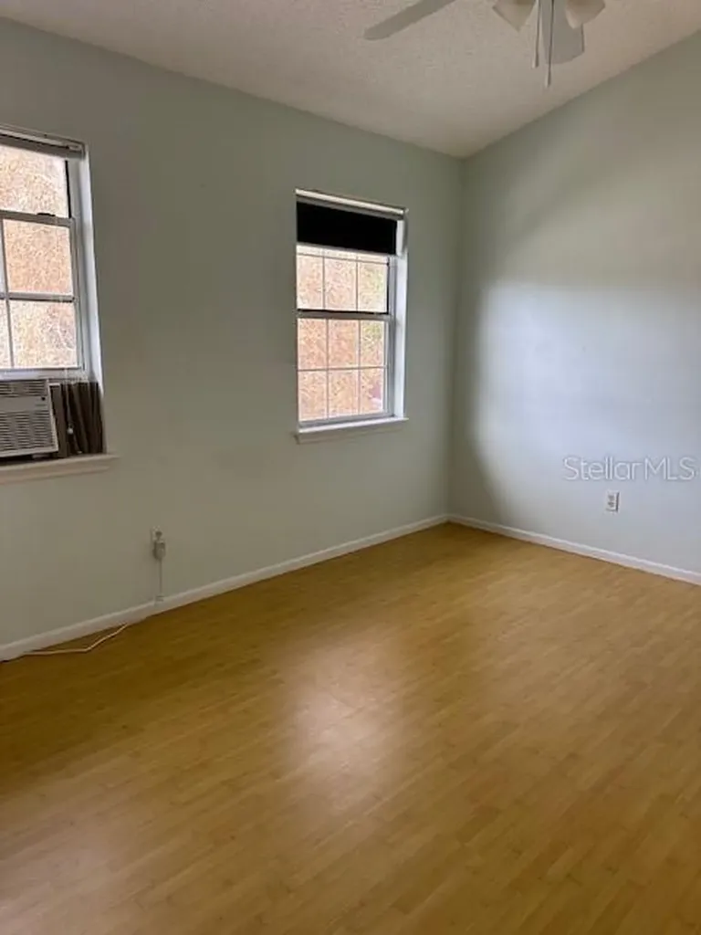 6926 Thousand Oaks Road Orlando FL 32818