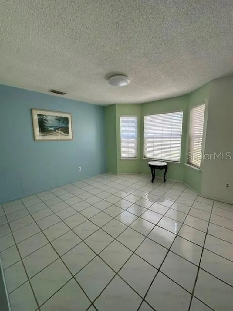 6926 Thousand Oaks Road Orlando FL 32818