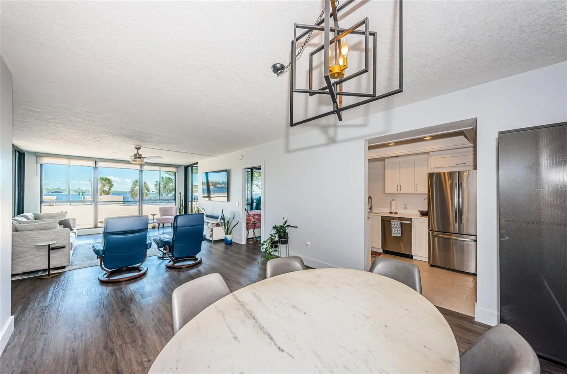 7100 Sunshine Skyway Lane S St Petersburg FL 33711