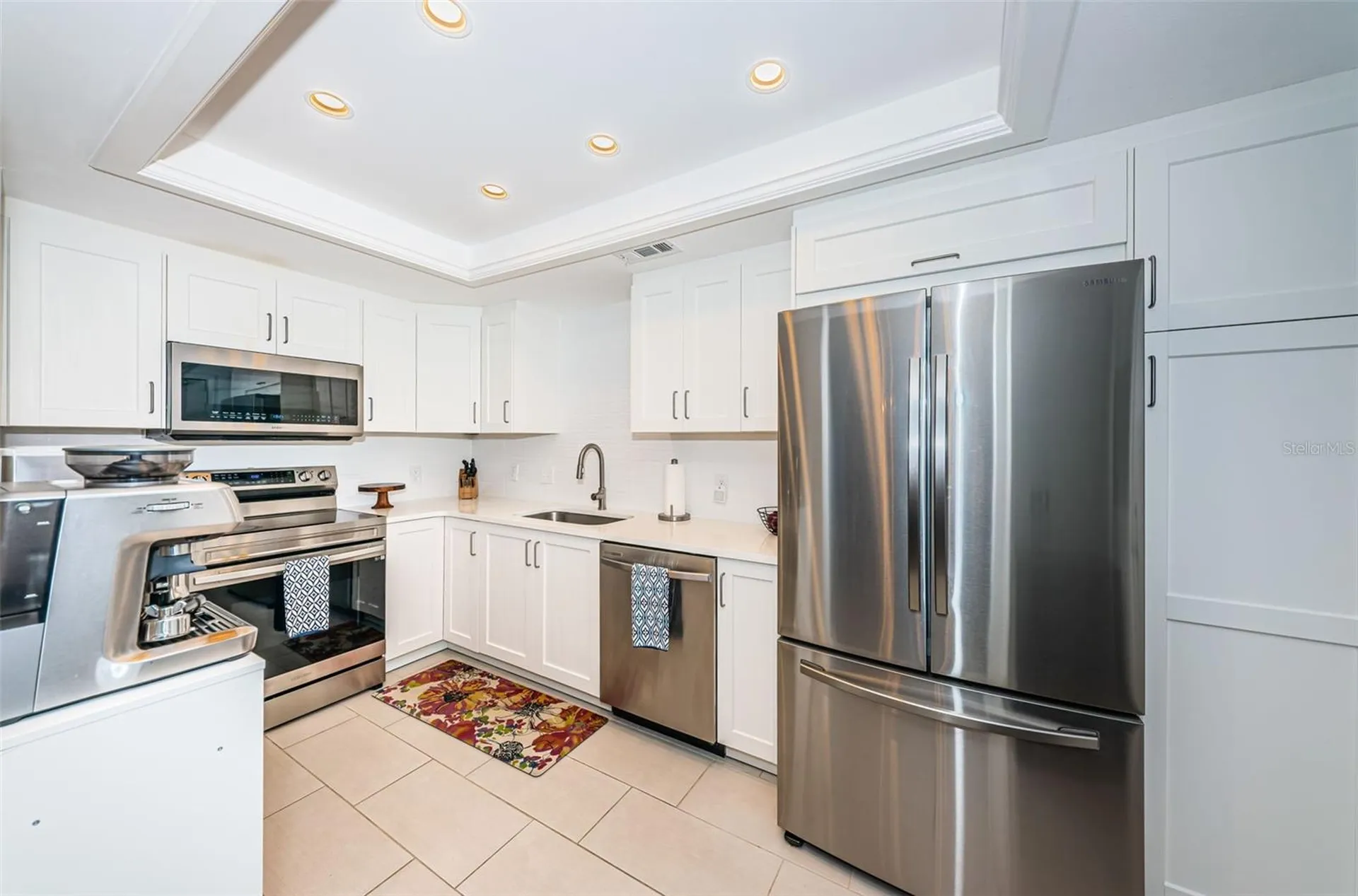 7100 Sunshine Skyway Lane S St Petersburg FL 33711