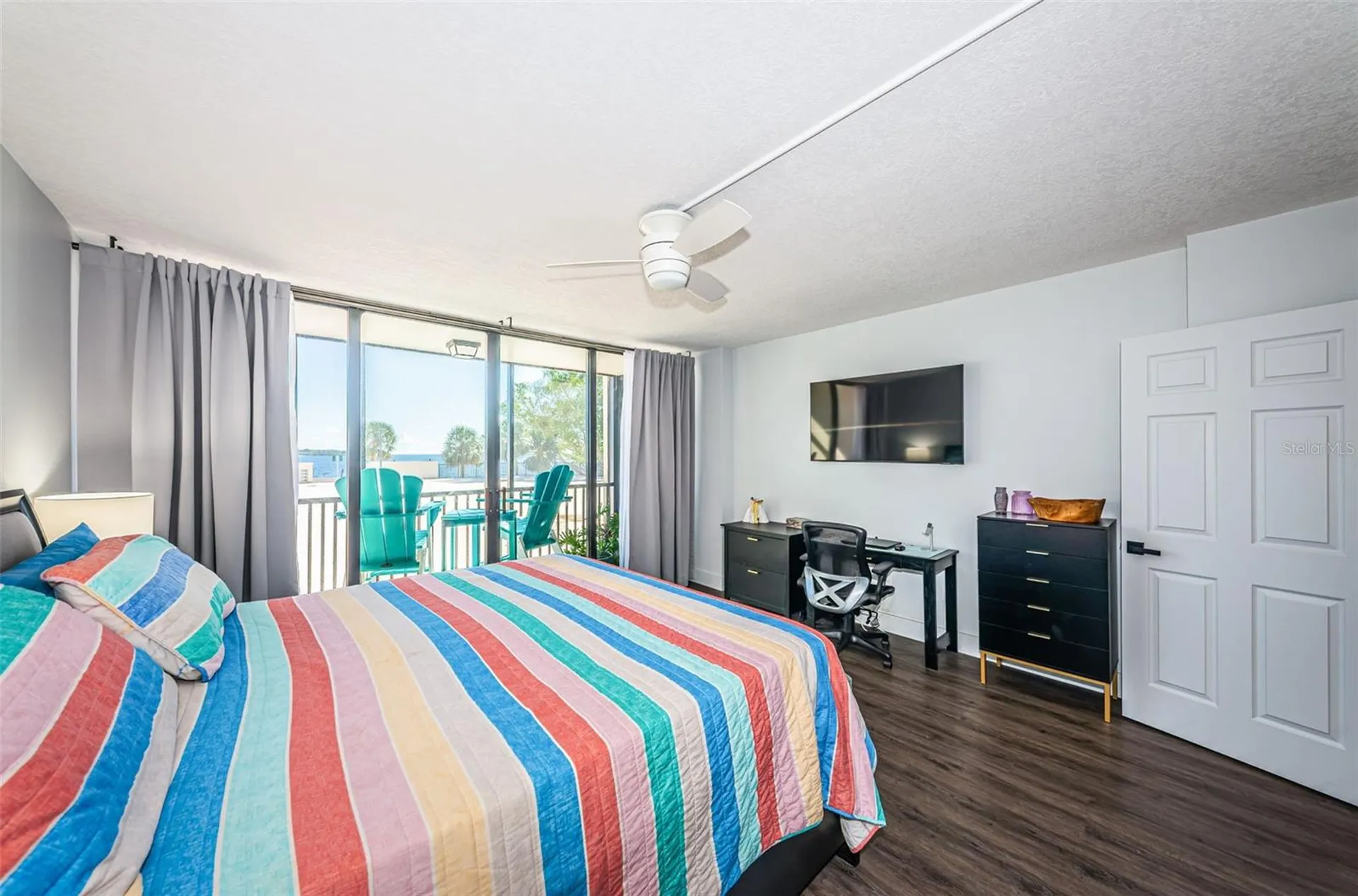 7100 Sunshine Skyway Lane S St Petersburg FL 33711