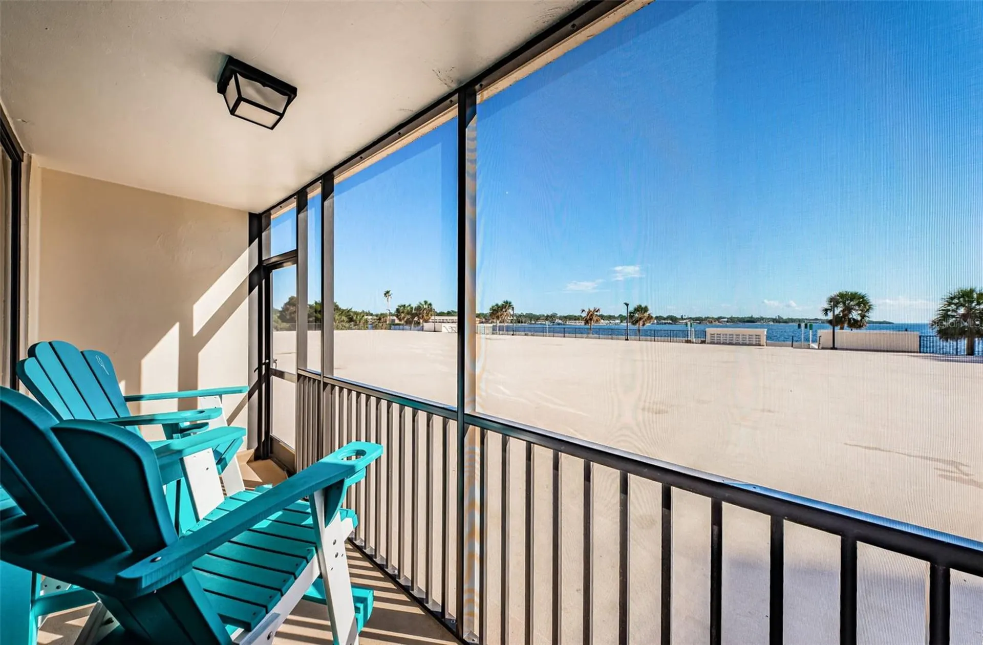 7100 Sunshine Skyway Lane S St Petersburg FL 33711
