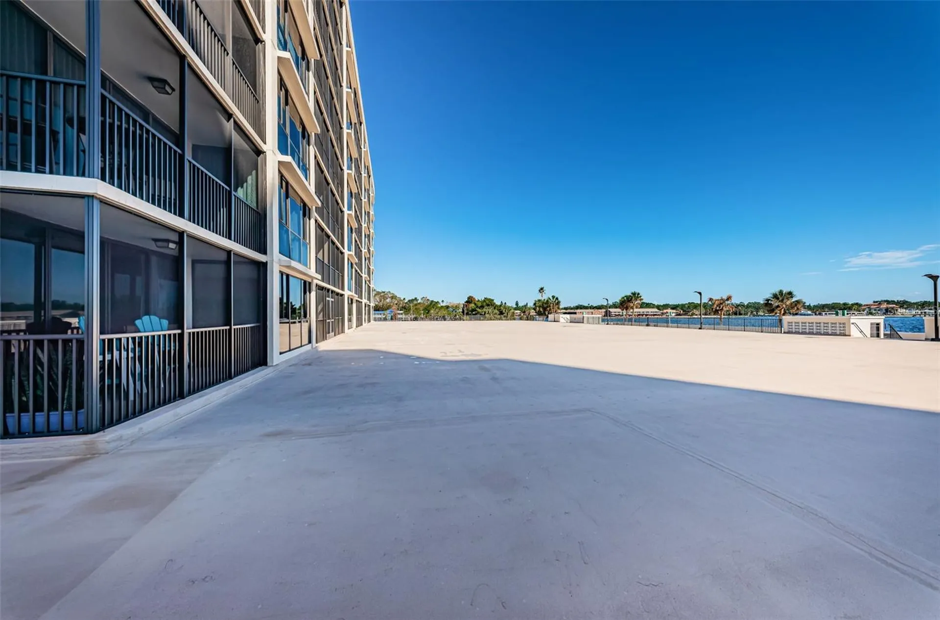 7100 Sunshine Skyway Lane S St Petersburg FL 33711