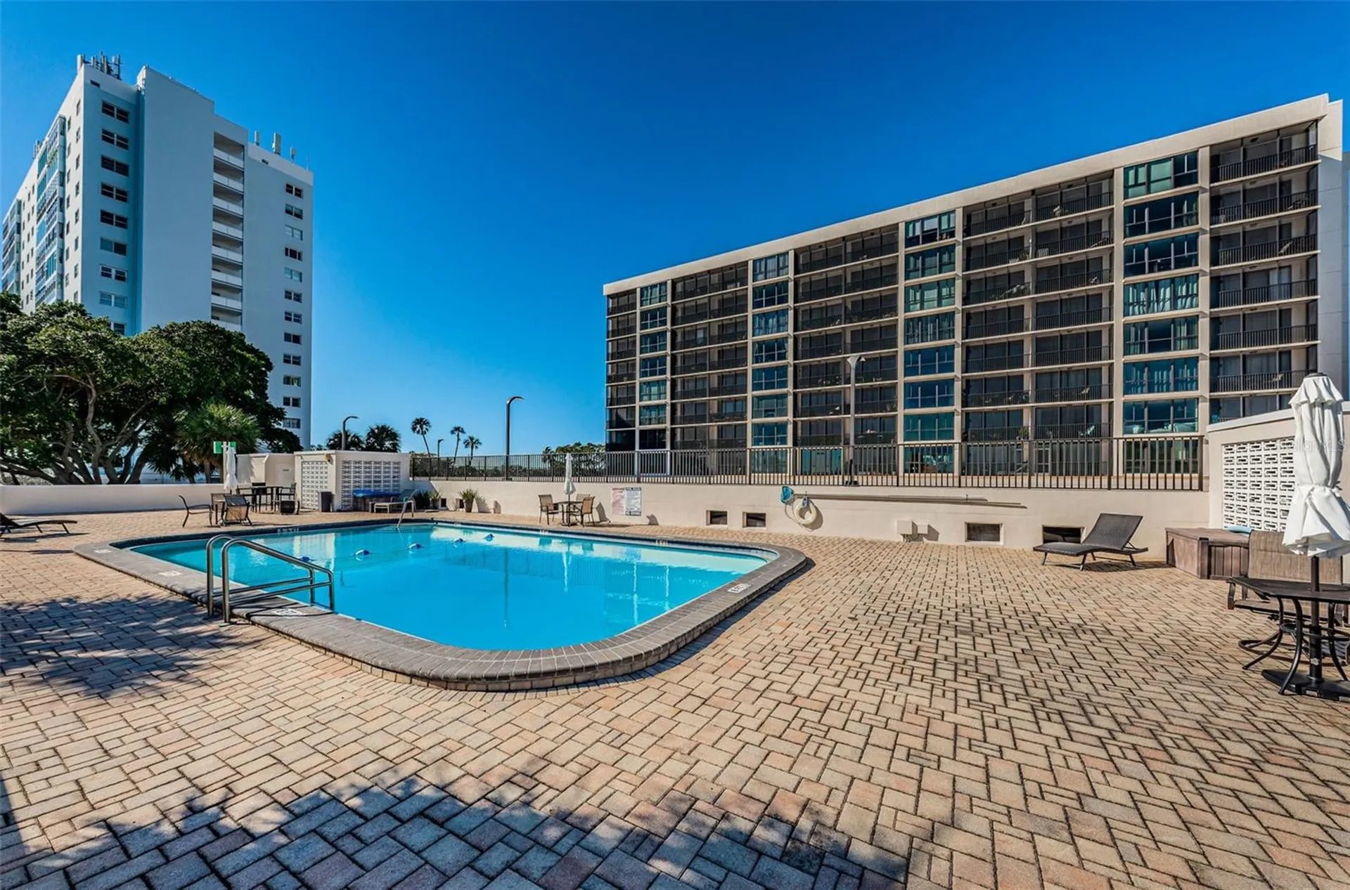 7100 Sunshine Skyway Lane S St Petersburg FL 33711