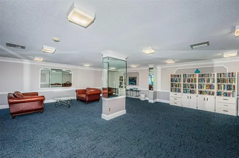 7100 Sunshine Skyway Lane S St Petersburg FL 33711