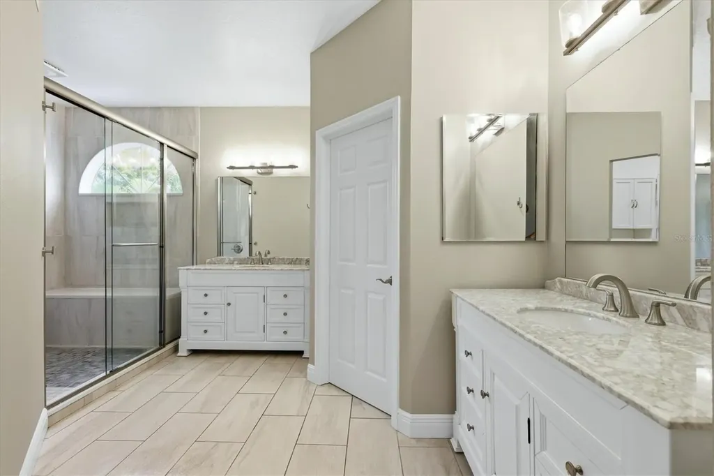 5544 Dinah Lane Sarasota FL 34231