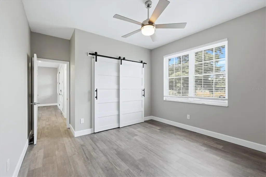 5544 Dinah Lane Sarasota FL 34231