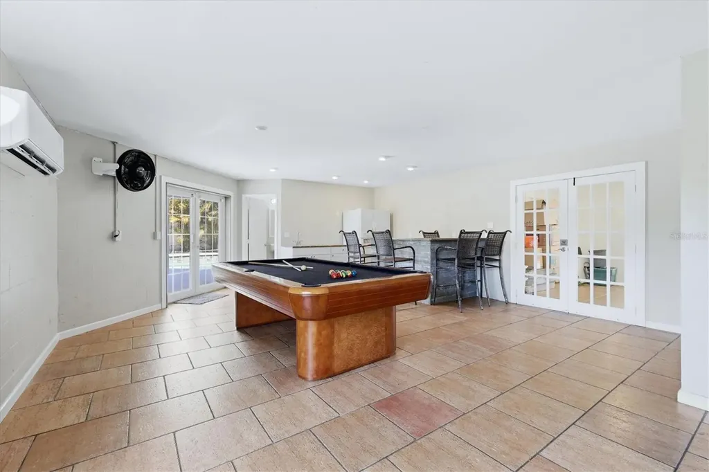 5544 Dinah Lane Sarasota FL 34231