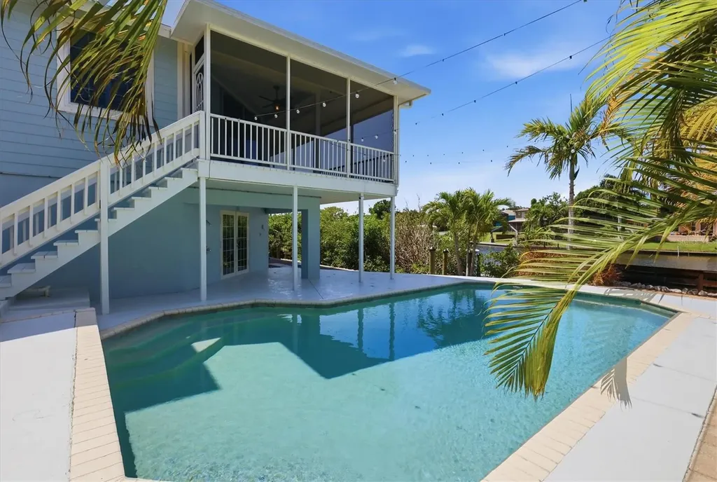 5544 Dinah Lane Sarasota FL 34231