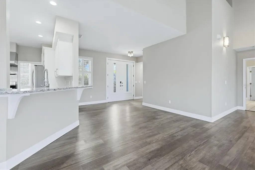 5544 Dinah Lane Sarasota FL 34231