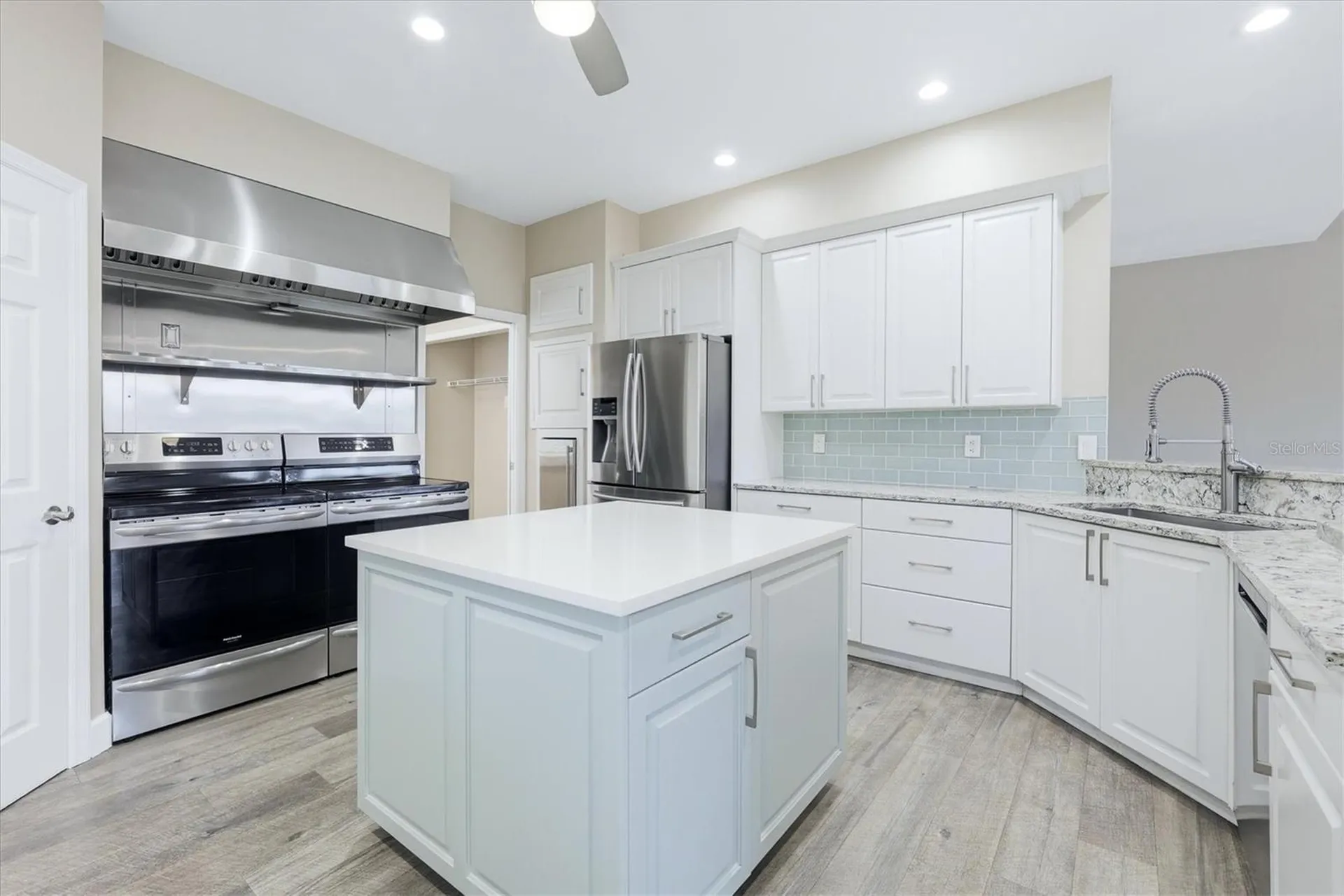 5544 Dinah Lane Sarasota FL 34231