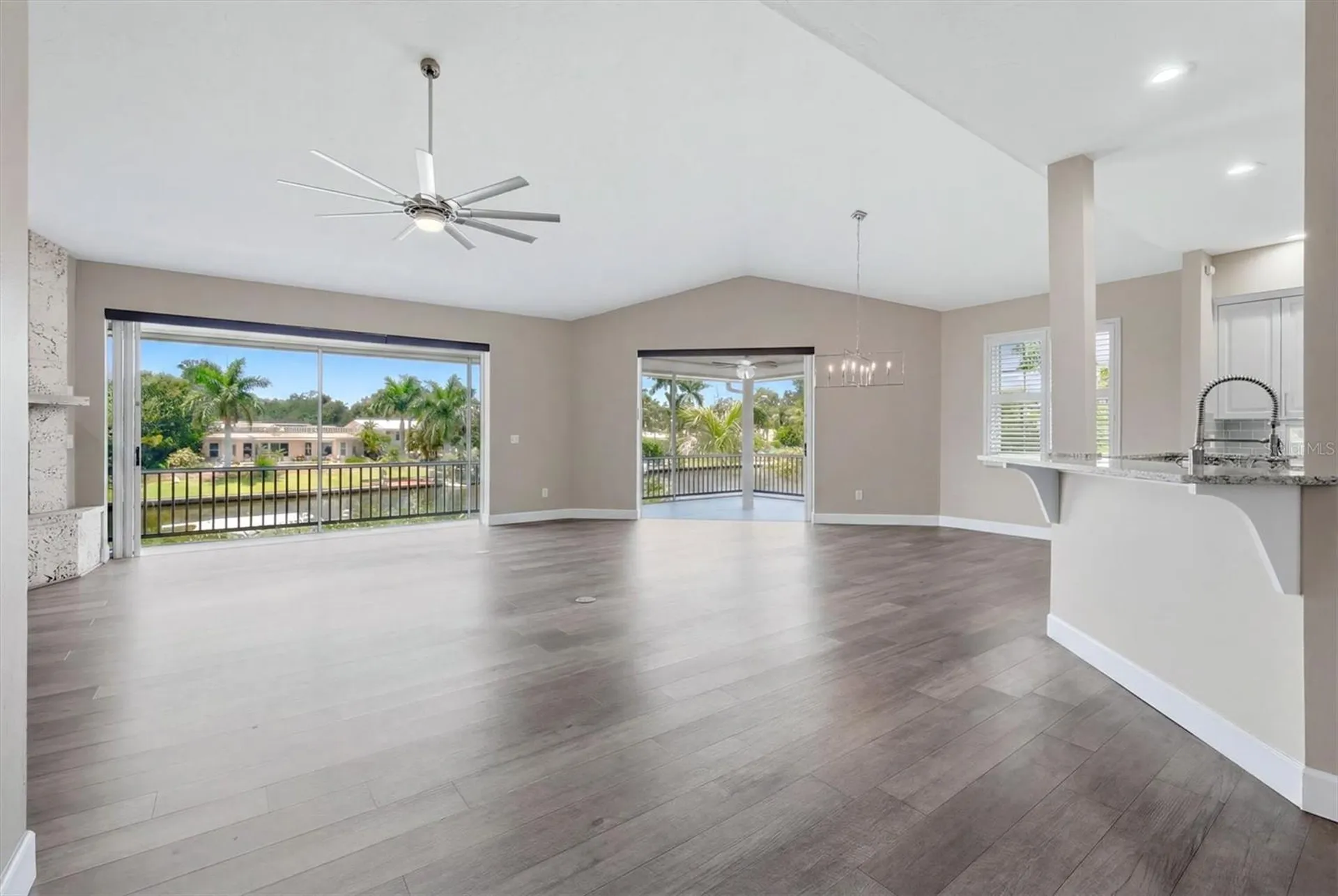 5544 Dinah Lane Sarasota FL 34231